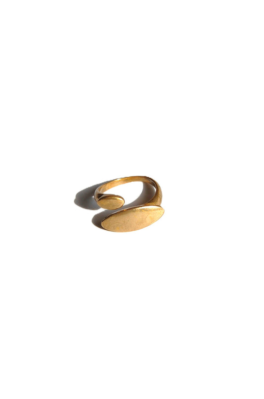 Oval Ring