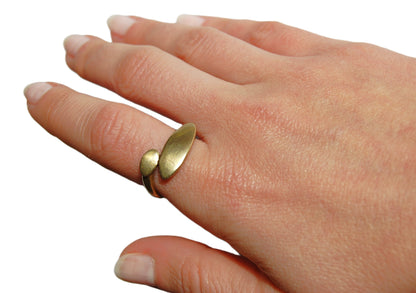 Oval Ring